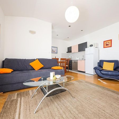 Luton Apartment Zadar Kozino Heating Pool & Jacuzzi Esterno foto