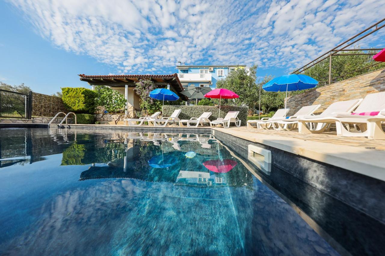 Luton Apartment Zadar Kozino Heating Pool & Jacuzzi Esterno foto