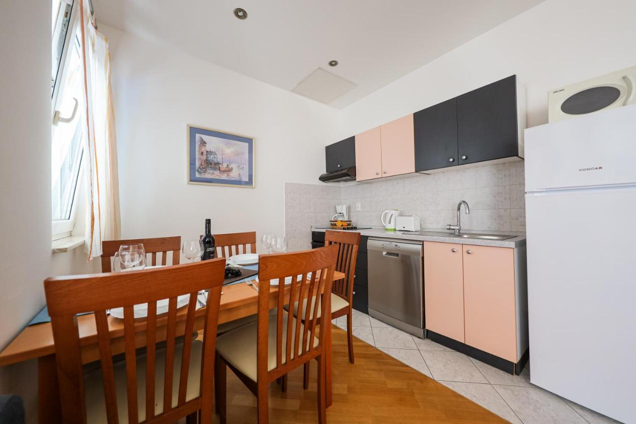 Luton Apartment Zadar Kozino Heating Pool & Jacuzzi Esterno foto