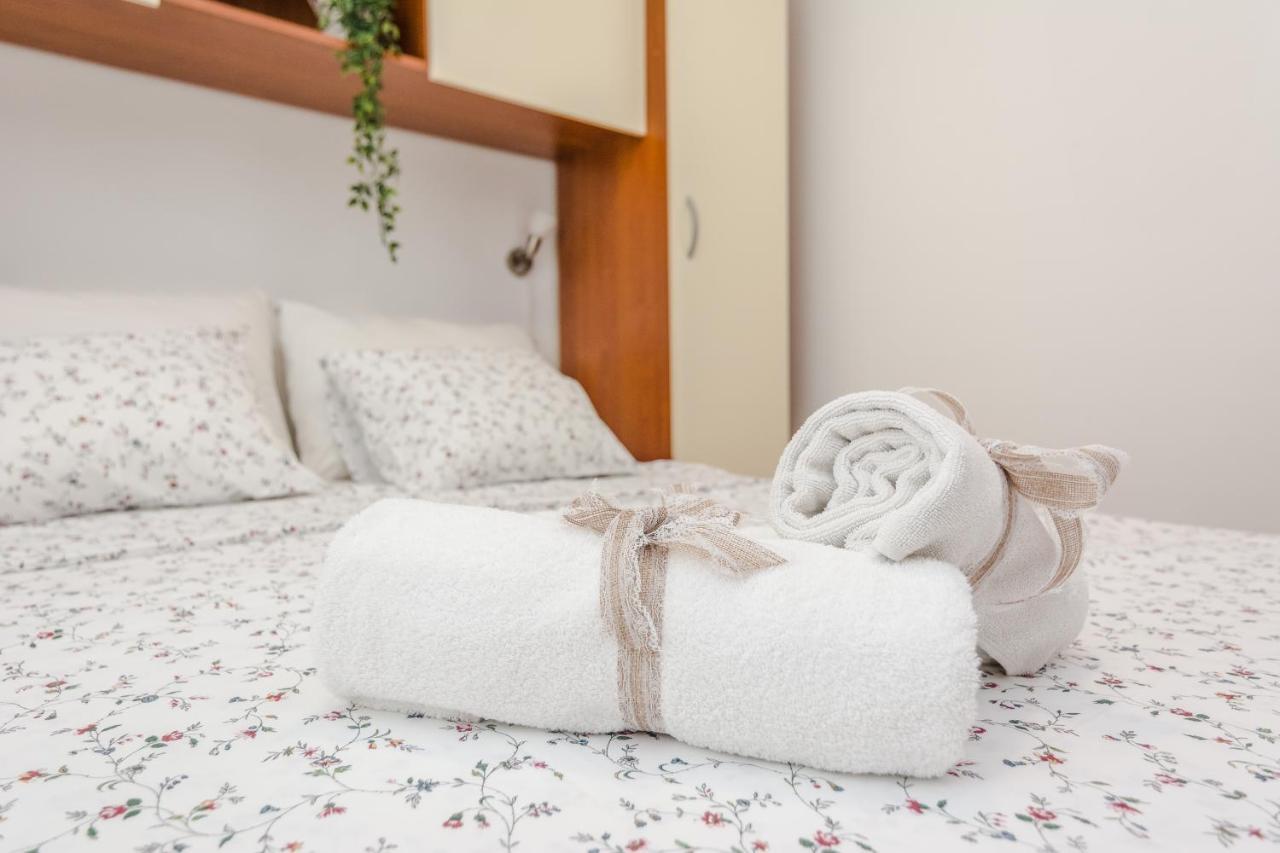 Luton Apartment Zadar Kozino Heating Pool & Jacuzzi Esterno foto
